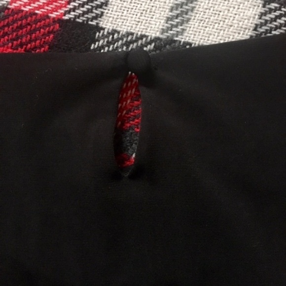 Ivanka Trump Top - Picture 5 of 5